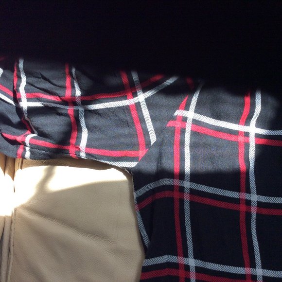 Love&Legend | Ladies Red, White & Black Lace up Plaid Blouse | Size 14 - Picture 12 of 13